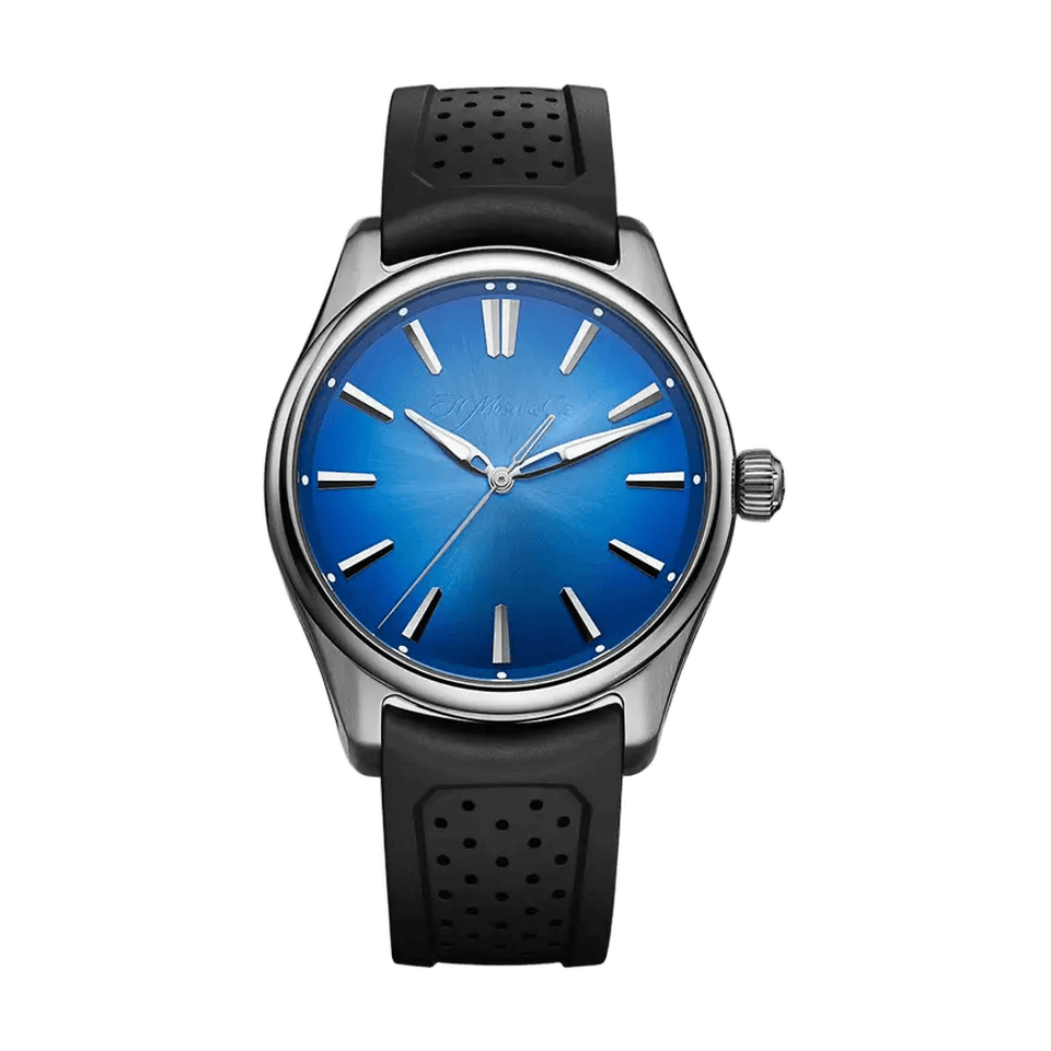 H. Moser & Cie. Pioneer Centre Seconds watch with an Arctic Blue fumé dial and black rubber strap